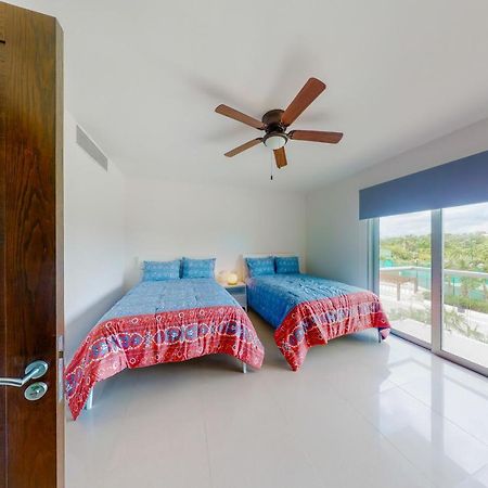 Hakuna Matata 725N At Mareazul Beachfront Playa del Carmen Exterior photo